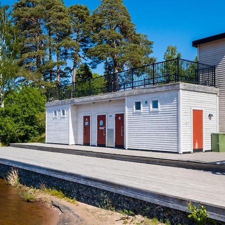 Krongarden Vandrarhem Kristinehamn Exterior photo