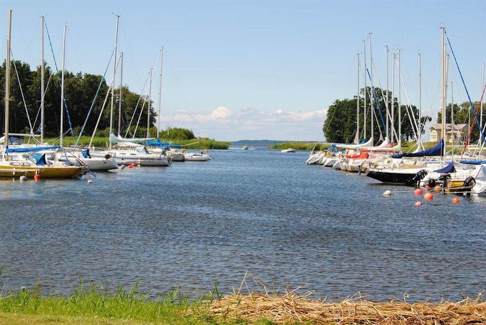 Krongarden Vandrarhem Kristinehamn Exterior photo